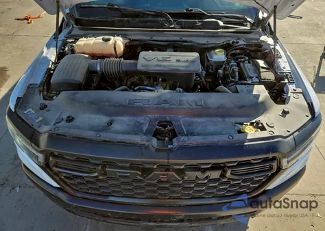 2025 Ram 1500 Tradesman z USA, uszkodzony, nr VIN 1C6RRFGG6SN542624